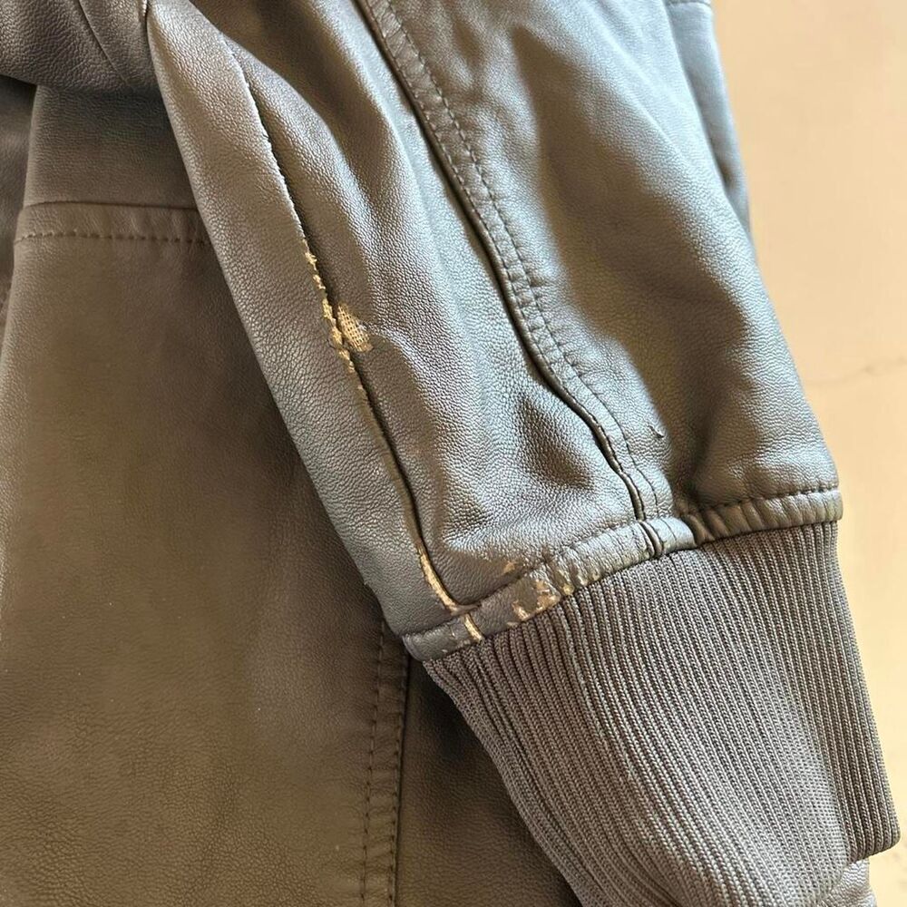Unbranded Men's Black and Grey Jacket - Picture 7 of 8